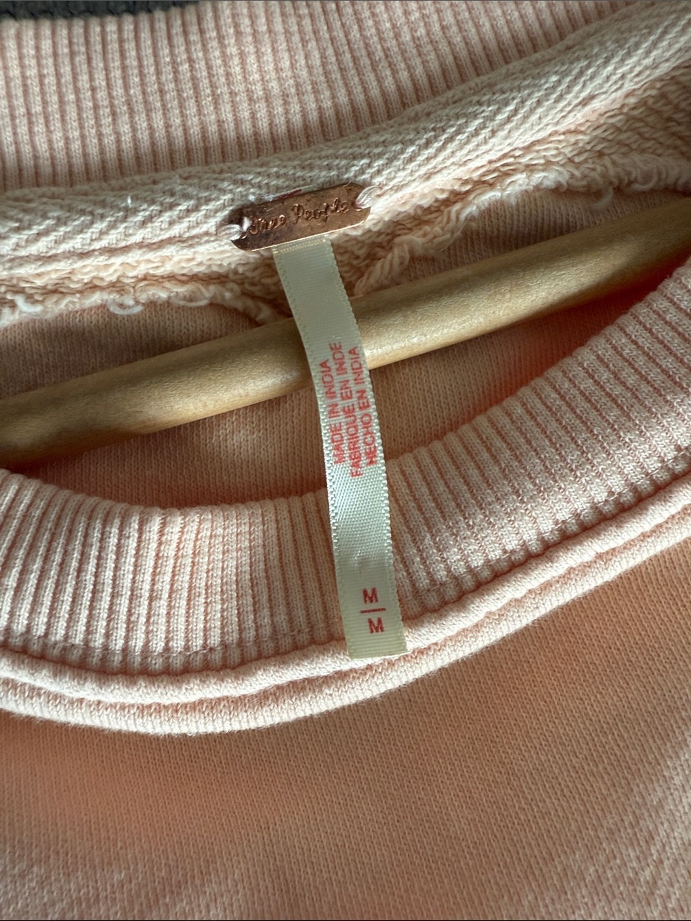 Free People Peach Oversized Raw-Hem Sweatshirt Size M - Picture 10 of 11